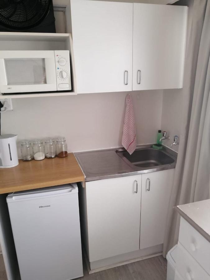 36 Mount Road Guesthouse And Self Catering بورت اليزابيث المظهر الخارجي الصورة