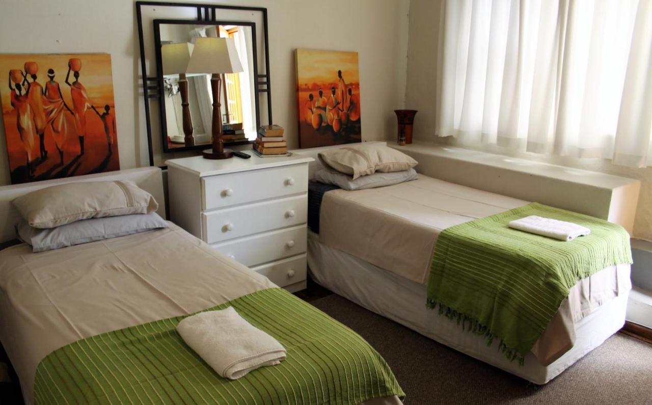 36 Mount Road Guesthouse And Self Catering بورت اليزابيث المظهر الخارجي الصورة