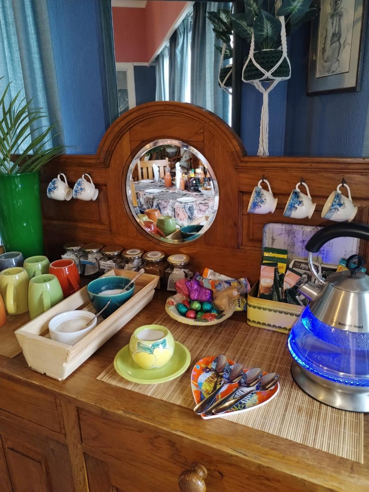 36 Mount Road Guesthouse And Self Catering بورت اليزابيث المظهر الخارجي الصورة