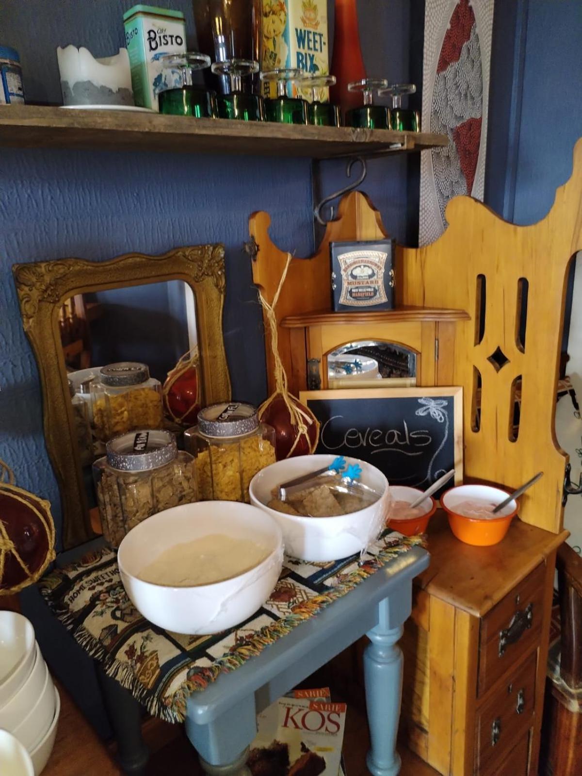 36 Mount Road Guesthouse And Self Catering بورت اليزابيث المظهر الخارجي الصورة
